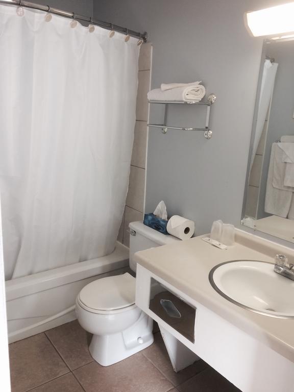 Motel De La Montagne Orford Zewnętrze zdjęcie