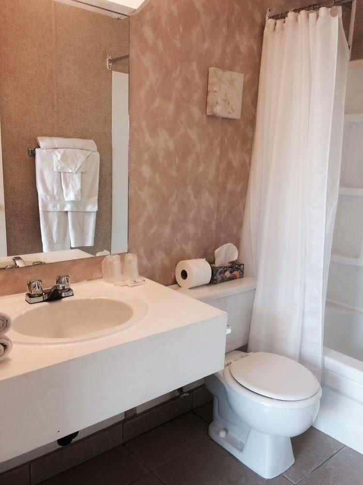 Motel De La Montagne Orford Zewnętrze zdjęcie